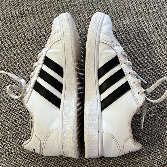 Adidas SHOES - Picture 6 of 10